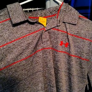 Under Armour LARGE Loose/Coupe Lache/Suelto